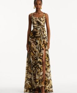 Thefabricofsociety.shop275a626546 2