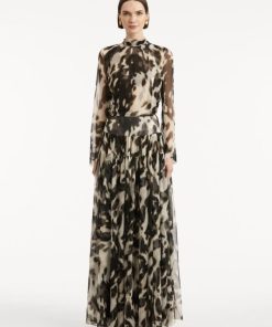 Thefabricofsociety.shop3bb2469fa0 2
