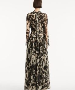 Thefabricofsociety.shop3bb2469fa0 3
