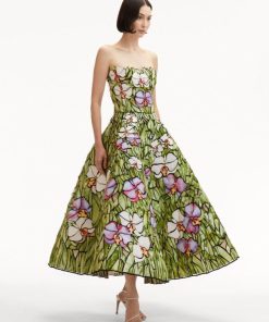 Thefabricofsociety.shop6117bb2549 4
