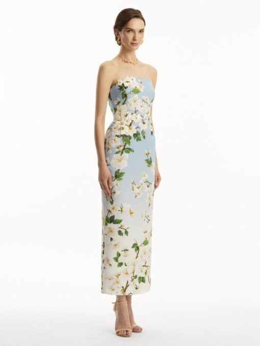Thefabricofsociety.shop6452c0bf99 4