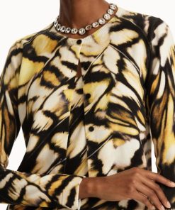 Thefabricofsociety.shop66e3d02cf2 6