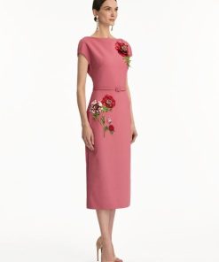 Thefabricofsociety.shope68c774912 4