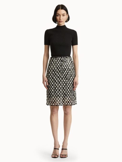 Thefabricofsociety.shope7859b0695 6